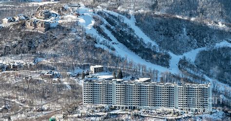 lugar mountain resort|is sugar mountain open.